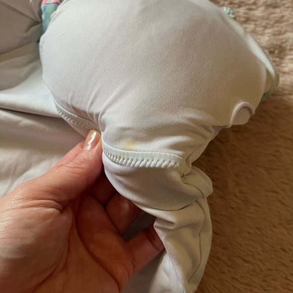 Vineyard vines one piece swimsuit size medium - Picture 7 of 7